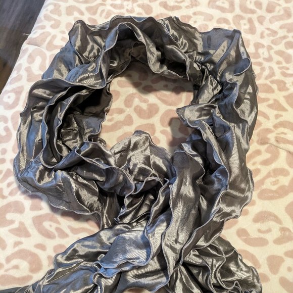 Silver Ruffled Scarf - Picture 1 of 2